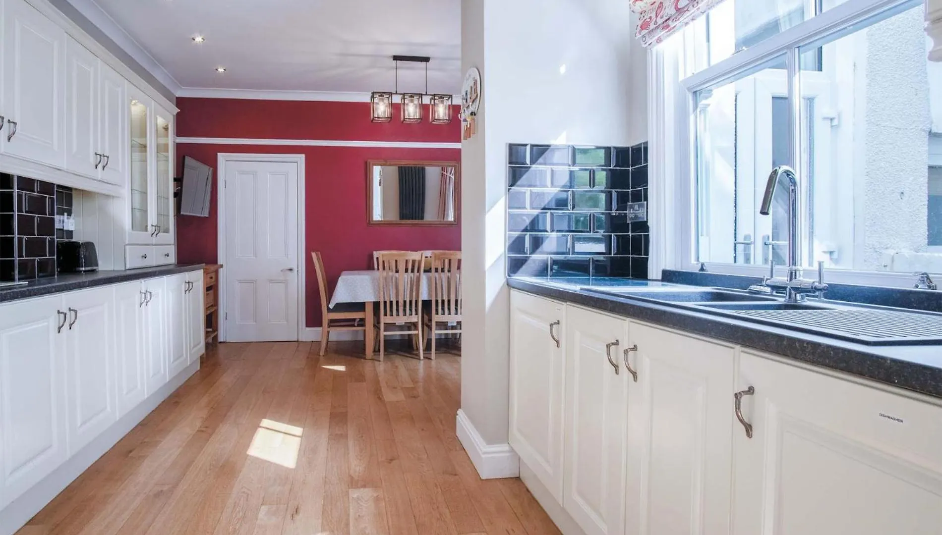 Overland Road - 4 Bedroom House - Mumbles United Kingdom