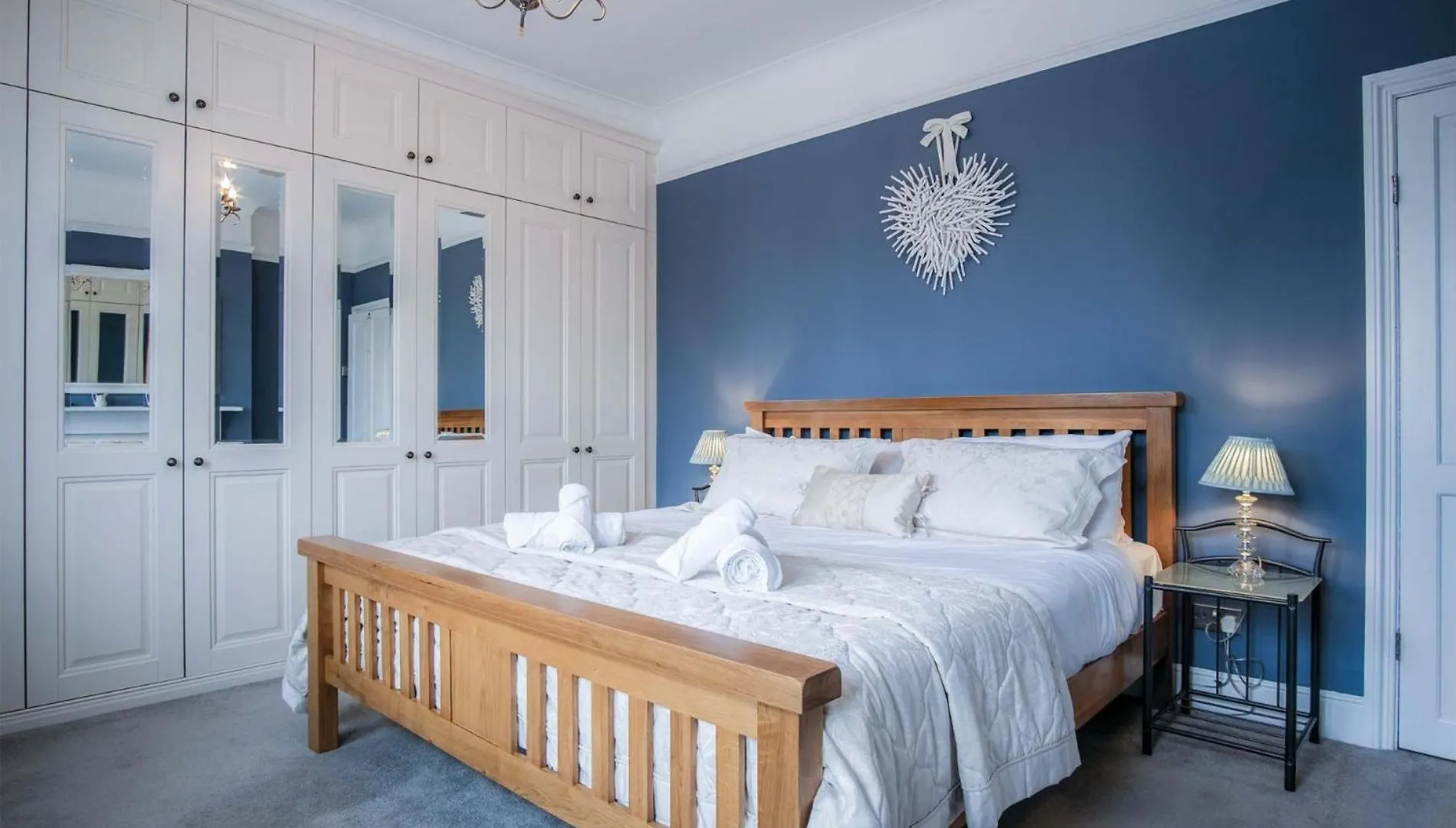 Holiday home Overland Road - 4 Bedroom House - Mumbles United Kingdom