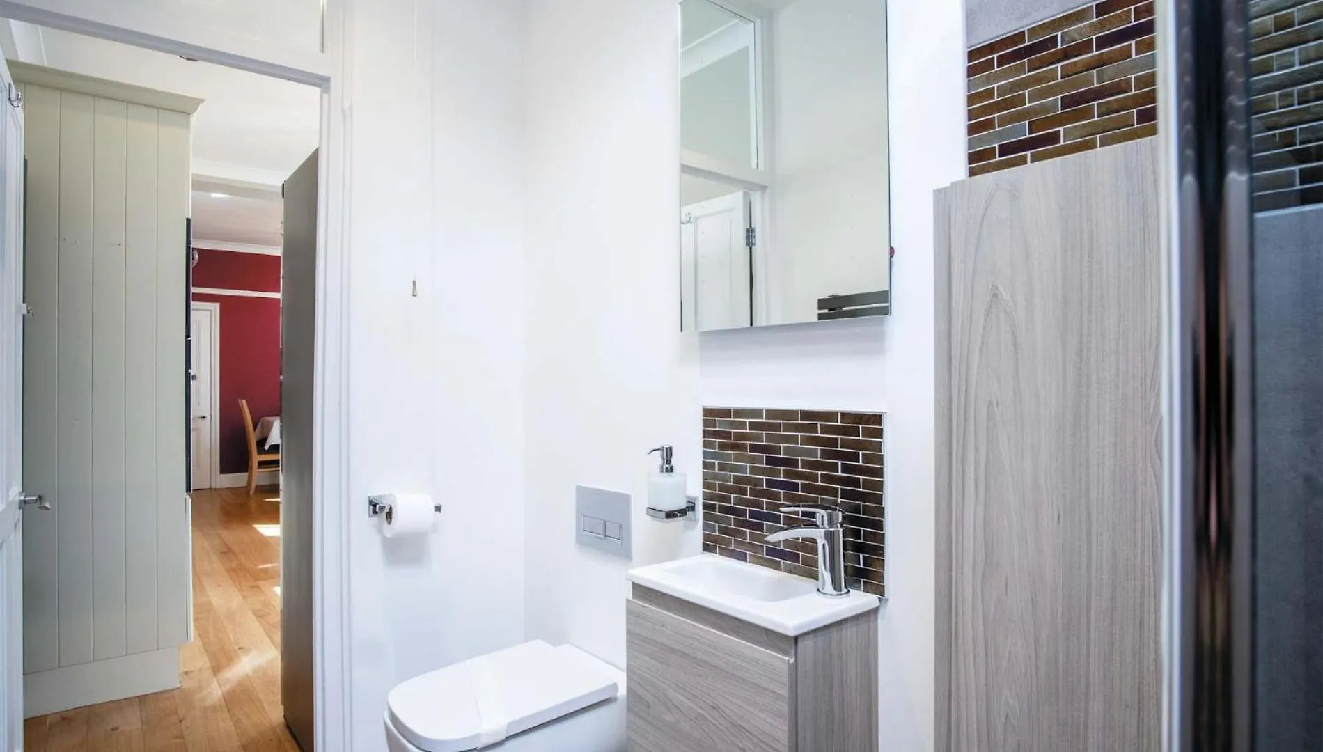 Overland Road - 4 Bedroom House - Mumbles 0*, The Mumbles United Kingdom