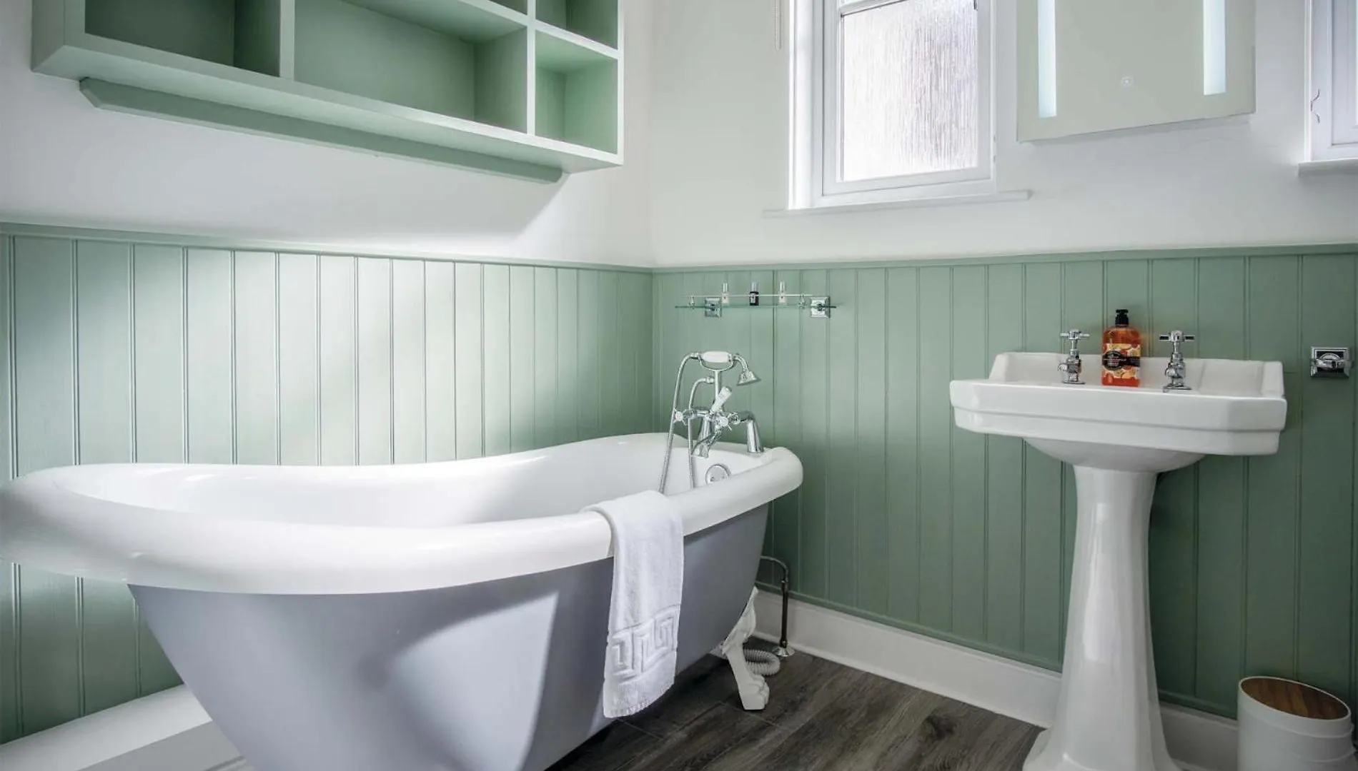 Holiday home Overland Road - 4 Bedroom House - Mumbles United Kingdom