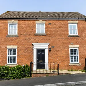 Holiday home Limeslade House In - Family & Dog Friendly, The Mumbles